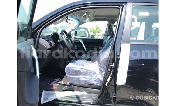 Acheter Import Voiture Toyota Prado Noir à Import - Dubai, Diana Acheter Import Voiture Toyota Prado Noir à Import - Dubai, Diana