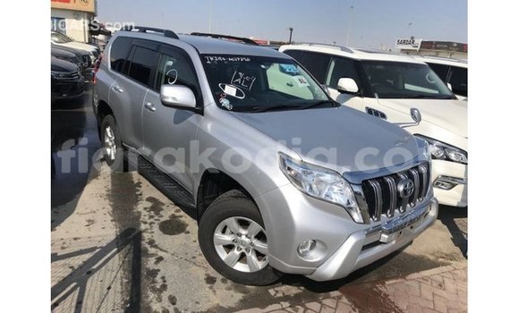 Acheter Import Voiture Toyota Prado Autre à Import - Dubai, Diana Acheter Import Voiture Toyota Prado Autre à Import - Dubai, Diana