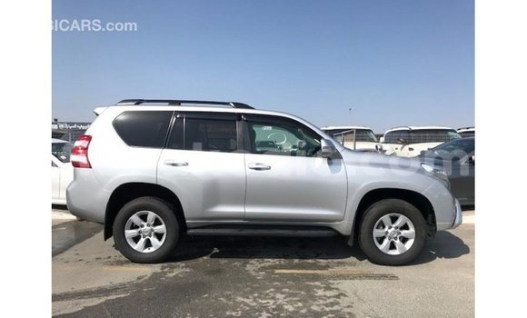 Acheter Import Voiture Toyota Prado Autre à Import - Dubai, Diana Acheter Import Voiture Toyota Prado Autre à Import - Dubai, Diana
