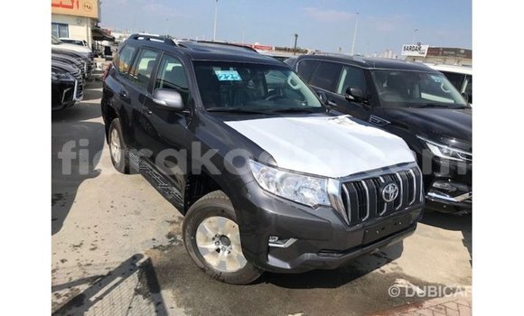 Acheter Import Voiture Toyota Prado Autre à Import - Dubai, Diana Acheter Import Voiture Toyota Prado Autre à Import - Dubai, Diana
