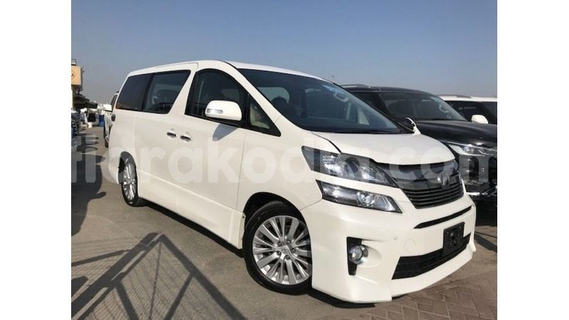 Big with watermark toyota vellfire diana import dubai 5233