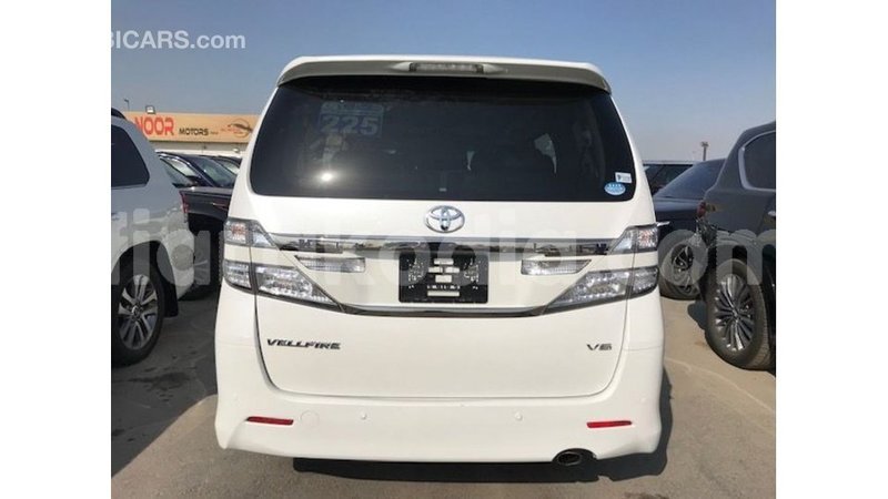 Big with watermark toyota vellfire diana import dubai 5233