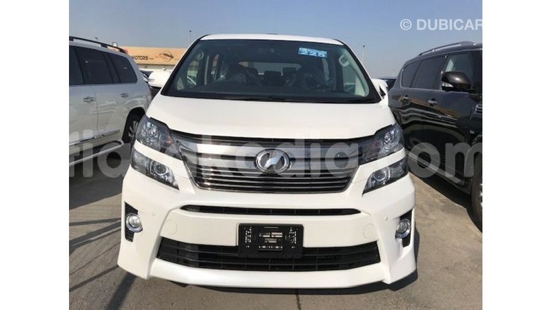 Big with watermark toyota vellfire diana import dubai 5233