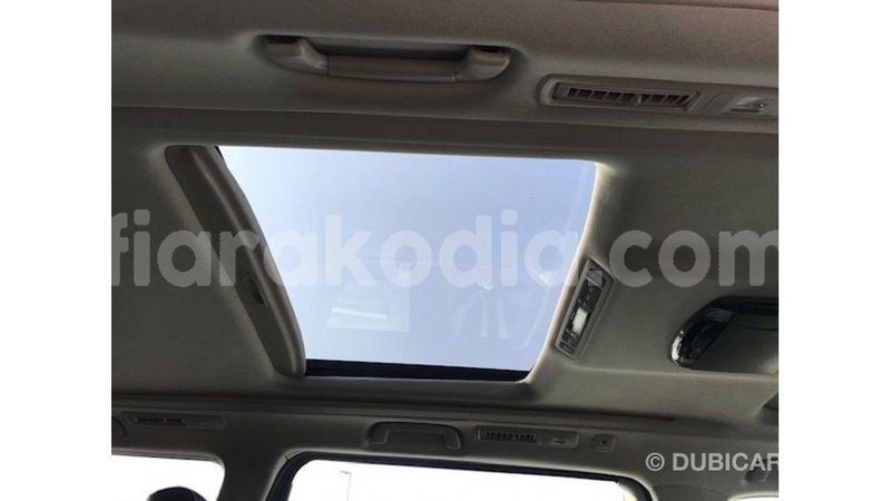 Big with watermark toyota vellfire diana import dubai 5233