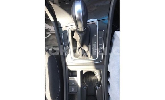 Acheter Import Voiture Volkswagen Golf Autre à Import - Dubai, Diana Acheter Import Voiture Volkswagen Golf Autre à Import - Dubai, Diana