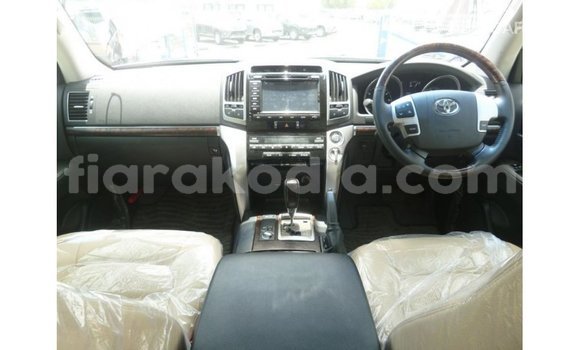 Acheter Import Voiture Toyota Land Cruiser Autre à Import - Dubai, Diana Acheter Import Voiture Toyota Land Cruiser Autre à Import - Dubai, Diana