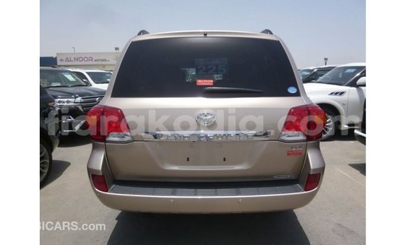 Acheter Import Voiture Toyota Land Cruiser Autre à Import - Dubai, Diana Acheter Import Voiture Toyota Land Cruiser Autre à Import - Dubai, Diana