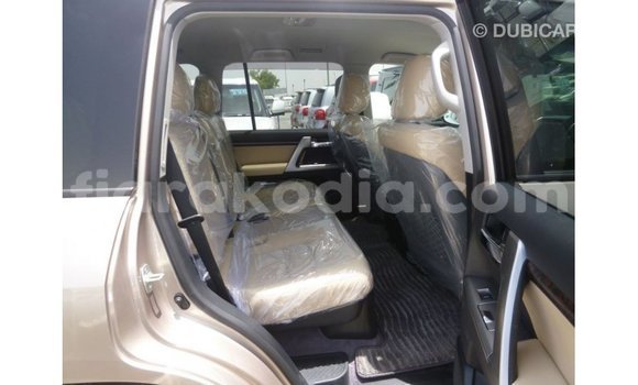 Acheter Import Voiture Toyota Land Cruiser Autre à Import - Dubai, Diana Acheter Import Voiture Toyota Land Cruiser Autre à Import - Dubai, Diana