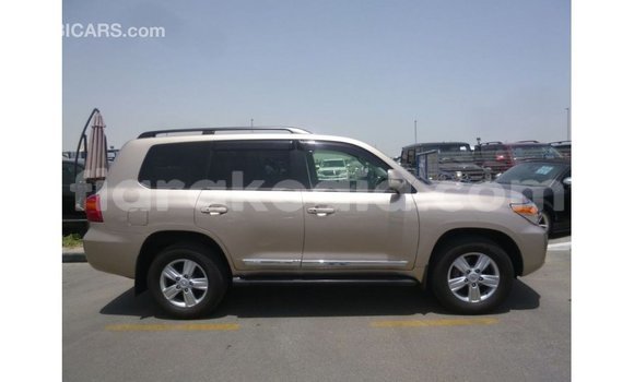 Acheter Import Voiture Toyota Land Cruiser Autre à Import - Dubai, Diana Acheter Import Voiture Toyota Land Cruiser Autre à Import - Dubai, Diana