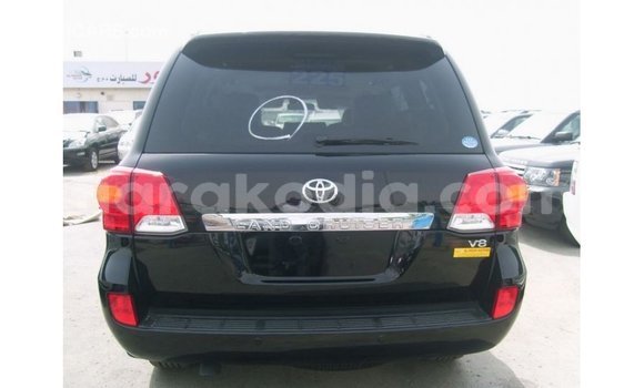 Acheter Import Voiture Toyota Land Cruiser Noir à Import - Dubai, Diana Acheter Import Voiture Toyota Land Cruiser Noir à Import - Dubai, Diana