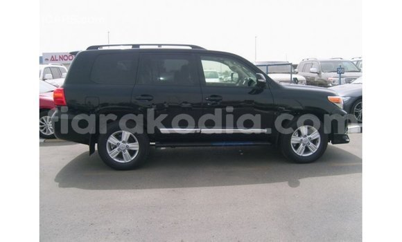 Acheter Import Voiture Toyota Land Cruiser Noir à Import - Dubai, Diana Acheter Import Voiture Toyota Land Cruiser Noir à Import - Dubai, Diana
