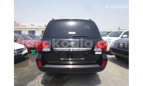 Acheter Import Voiture Toyota Land Cruiser Noir à Import - Dubai, Diana Acheter Import Voiture Toyota Land Cruiser Noir à Import - Dubai, Diana