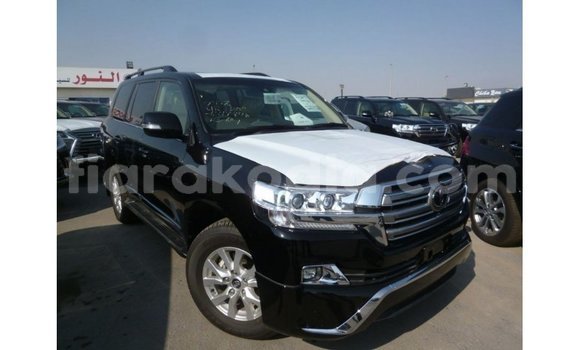 Acheter Import Voiture Toyota Land Cruiser Noir à Import - Dubai, Diana Acheter Import Voiture Toyota Land Cruiser Noir à Import - Dubai, Diana
