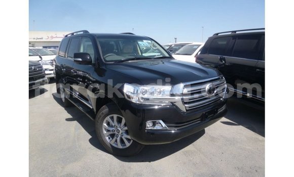 Acheter Import Voiture Toyota Land Cruiser Noir à Import - Dubai, Diana Acheter Import Voiture Toyota Land Cruiser Noir à Import - Dubai, Diana