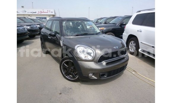 Acheter Import Voiture Mini Cooper Marron à Import - Dubai, Diana