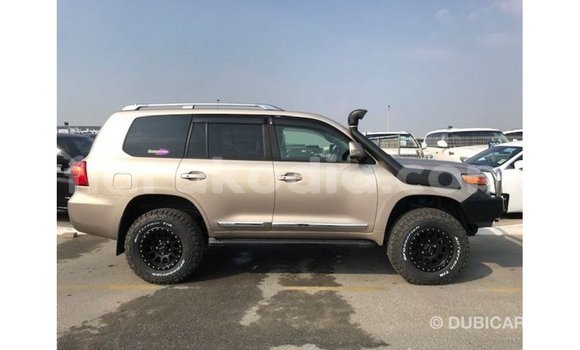 Acheter Import Voiture Toyota Land Cruiser Autre à Import - Dubai, Diana Acheter Import Voiture Toyota Land Cruiser Autre à Import - Dubai, Diana