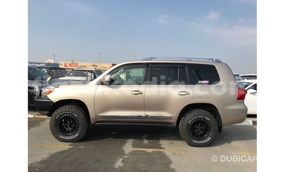 Acheter Import Voiture Toyota Land Cruiser Autre à Import - Dubai, Diana Acheter Import Voiture Toyota Land Cruiser Autre à Import - Dubai, Diana