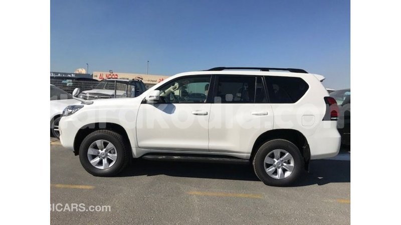 Big with watermark toyota prado diana import dubai 5272