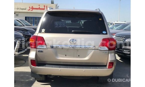Acheter Import Voiture Toyota Land Cruiser Autre à Import - Dubai, Diana Acheter Import Voiture Toyota Land Cruiser Autre à Import - Dubai, Diana