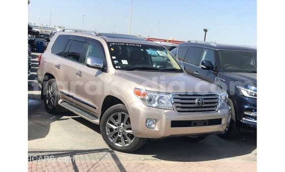 Acheter Import Voiture Toyota Land Cruiser Autre à Import - Dubai, Diana Acheter Import Voiture Toyota Land Cruiser Autre à Import - Dubai, Diana