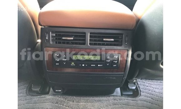 Acheter Import Voiture Toyota Land Cruiser Autre à Import - Dubai, Diana Acheter Import Voiture Toyota Land Cruiser Autre à Import - Dubai, Diana