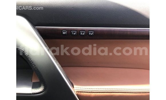 Acheter Import Voiture Toyota Land Cruiser Autre à Import - Dubai, Diana Acheter Import Voiture Toyota Land Cruiser Autre à Import - Dubai, Diana