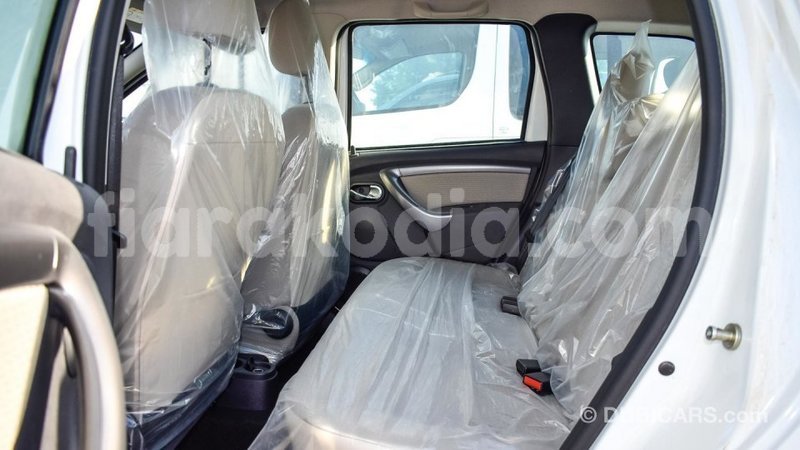 Big with watermark renault duster diana import dubai 5275