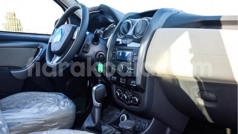 Big with watermark renault duster diana import dubai 5275