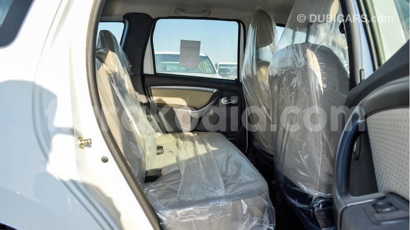 Big with watermark renault duster diana import dubai 5275