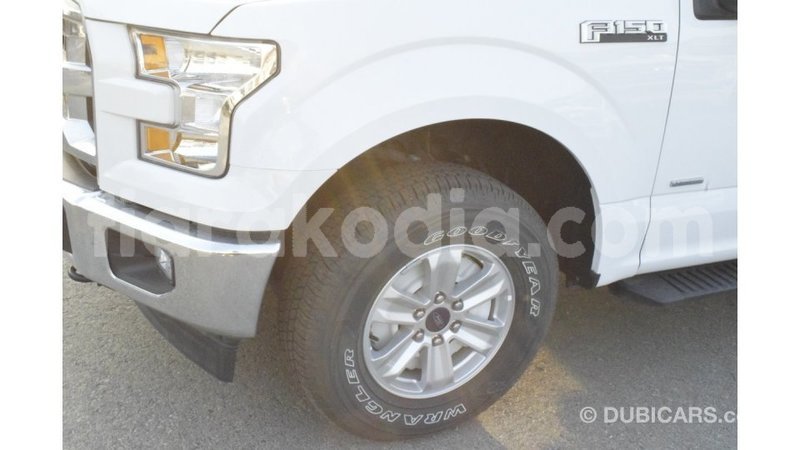 Big with watermark ford club wagon diana import dubai 5278