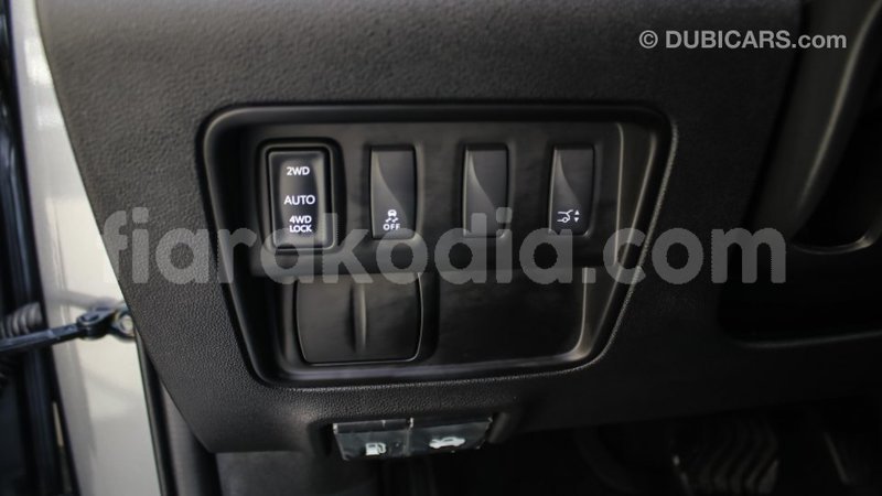 Big with watermark renault koleos diana import dubai 5286