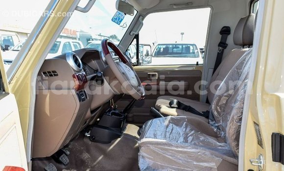 Buy Import Toyota Land Cruiser Beige Car in Import - Dubai in Diana Buy Import Toyota Land Cruiser Beige Car in Import - Dubai in Diana