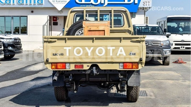 Big with watermark toyota land cruiser diana import dubai 5306