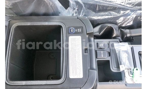 Acheter Import Voiture Toyota Prado Noir à Import - Dubai, Diana Acheter Import Voiture Toyota Prado Noir à Import - Dubai, Diana