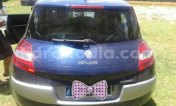 Acheter Occasion Voiture Renault Megane Bleu à Ambatolampy au Vakinankaratra Acheter Occasion Voiture Renault Megane Bleu à Ambatolampy au Vakinankaratra