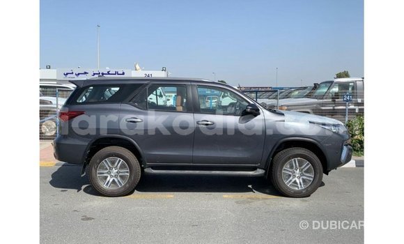 Acheter Import Voiture Toyota Fortuner Autre à Import - Dubai, Diana Acheter Import Voiture Toyota Fortuner Autre à Import - Dubai, Diana