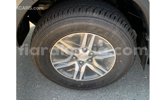 Acheter Import Voiture Toyota Fortuner Autre à Import - Dubai, Diana Acheter Import Voiture Toyota Fortuner Autre à Import - Dubai, Diana