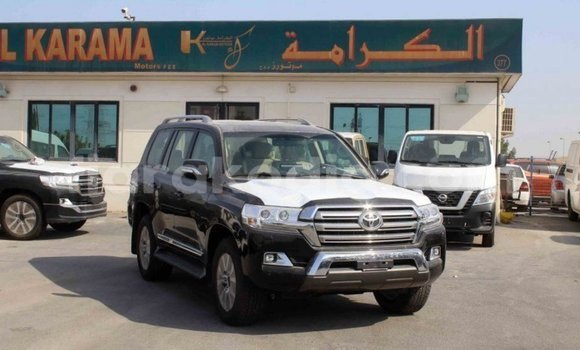 Acheter Import Voiture Toyota Land Cruiser Noir à Import - Dubai, Diana Acheter Import Voiture Toyota Land Cruiser Noir à Import - Dubai, Diana