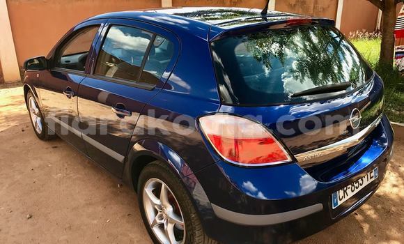 Acheter Occasion Voiture Opel Astra Bleu à Ambatolampy, Vakinankaratra