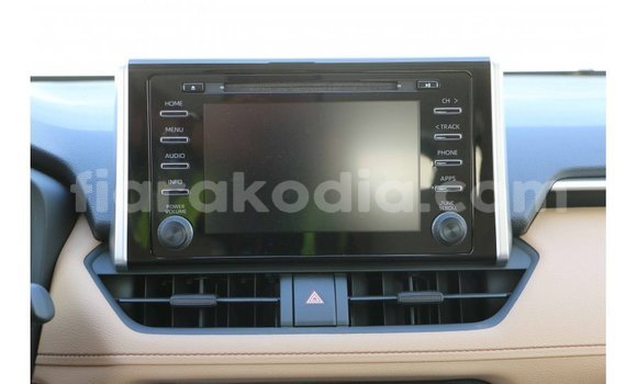 Hividy Toyota HiAce fotsy Truck in Import - Dubai in Diana Hividy Toyota HiAce fotsy Truck in Import - Dubai in Diana