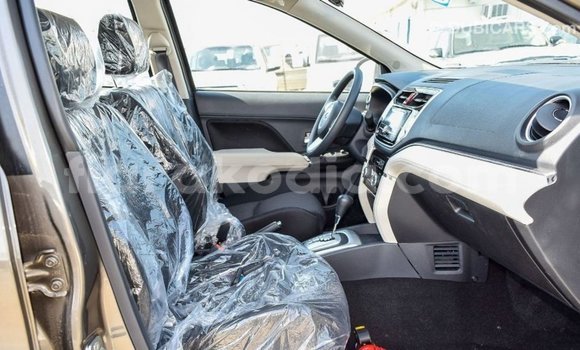 Acheter Import Voiture Toyota Rush Marron à Import - Dubai, Diana Acheter Import Voiture Toyota Rush Marron à Import - Dubai, Diana