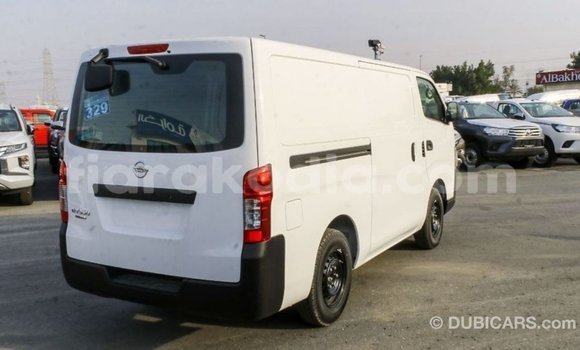 Acheter Import Voiture Nissan Urvan Blanc à Import - Dubai, Diana Acheter Import Voiture Nissan Urvan Blanc à Import - Dubai, Diana