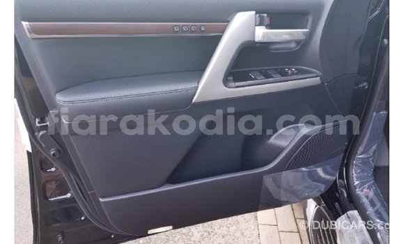 Acheter Import Voiture Toyota Land Cruiser Noir à Import - Dubai, Diana Acheter Import Voiture Toyota Land Cruiser Noir à Import - Dubai, Diana