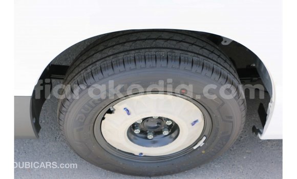 Buy Import Toyota Hiace White Car in Import - Dubai in Diana Buy Import Toyota Hiace White Car in Import - Dubai in Diana