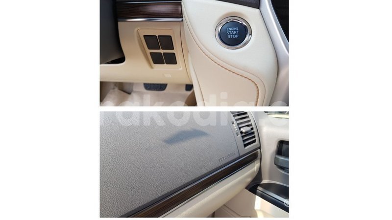 Big with watermark toyota land cruiser diana import dubai 5360