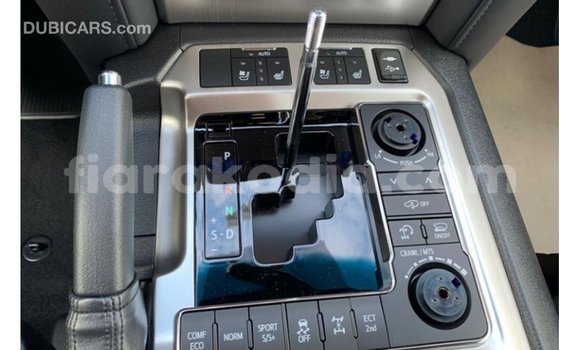 Acheter Import Voiture Toyota Land Cruiser Autre à Import - Dubai, Diana Acheter Import Voiture Toyota Land Cruiser Autre à Import - Dubai, Diana