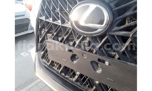 Acheter Import Voiture Lexus LX Blanc à Import - Dubai, Diana Acheter Import Voiture Lexus LX Blanc à Import - Dubai, Diana