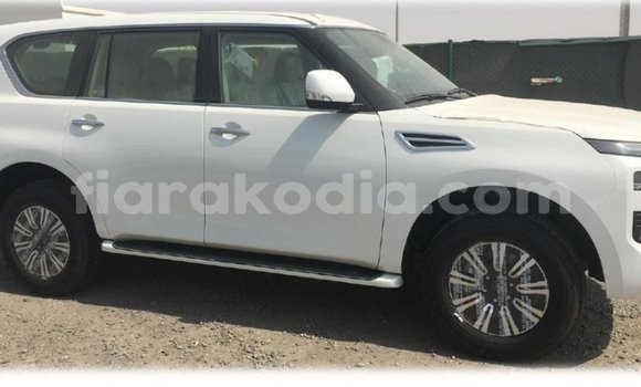 Buy Import Nissan Patrol White Car in Import - Dubai in Diana Buy Import Nissan Patrol White Car in Import - Dubai in Diana
