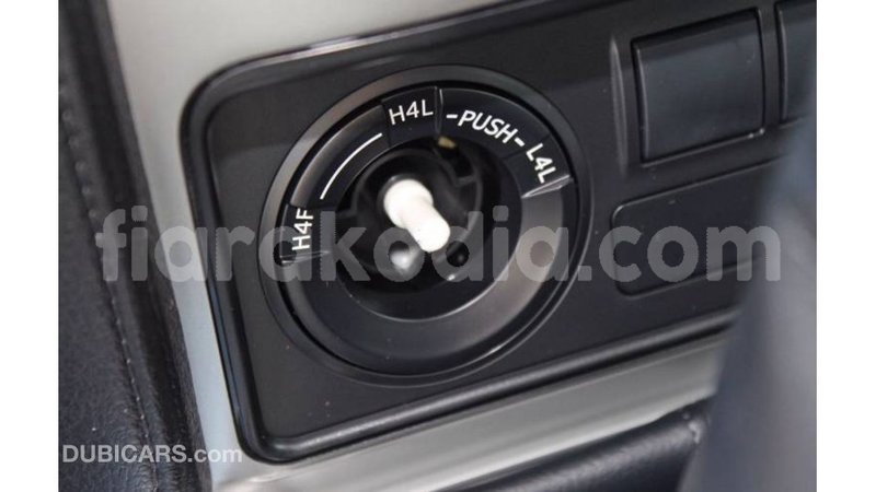 Big with watermark toyota prado diana import dubai 5380