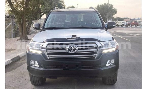 Buy Import Toyota Land Cruiser Black Car in Import - Dubai in Diana Buy Import Toyota Land Cruiser Black Car in Import - Dubai in Diana